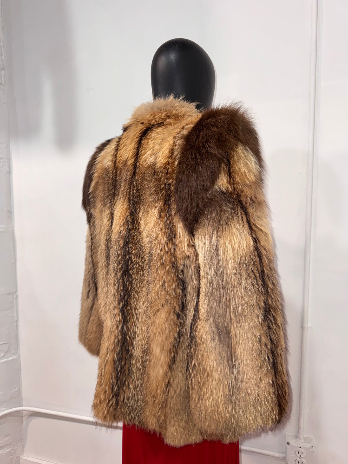 Vintage Tanuki Fur w/ Removable Sleeves