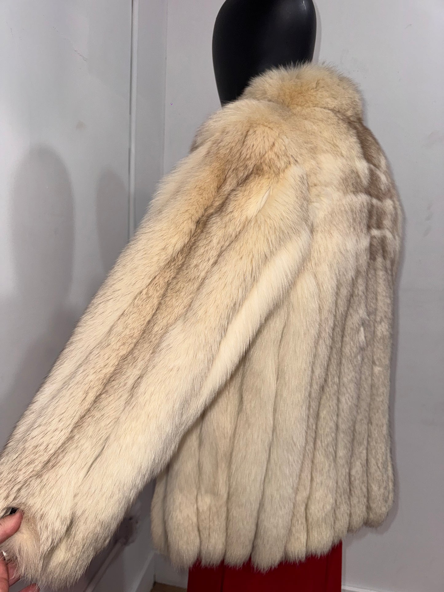 Vintage Cream Fox