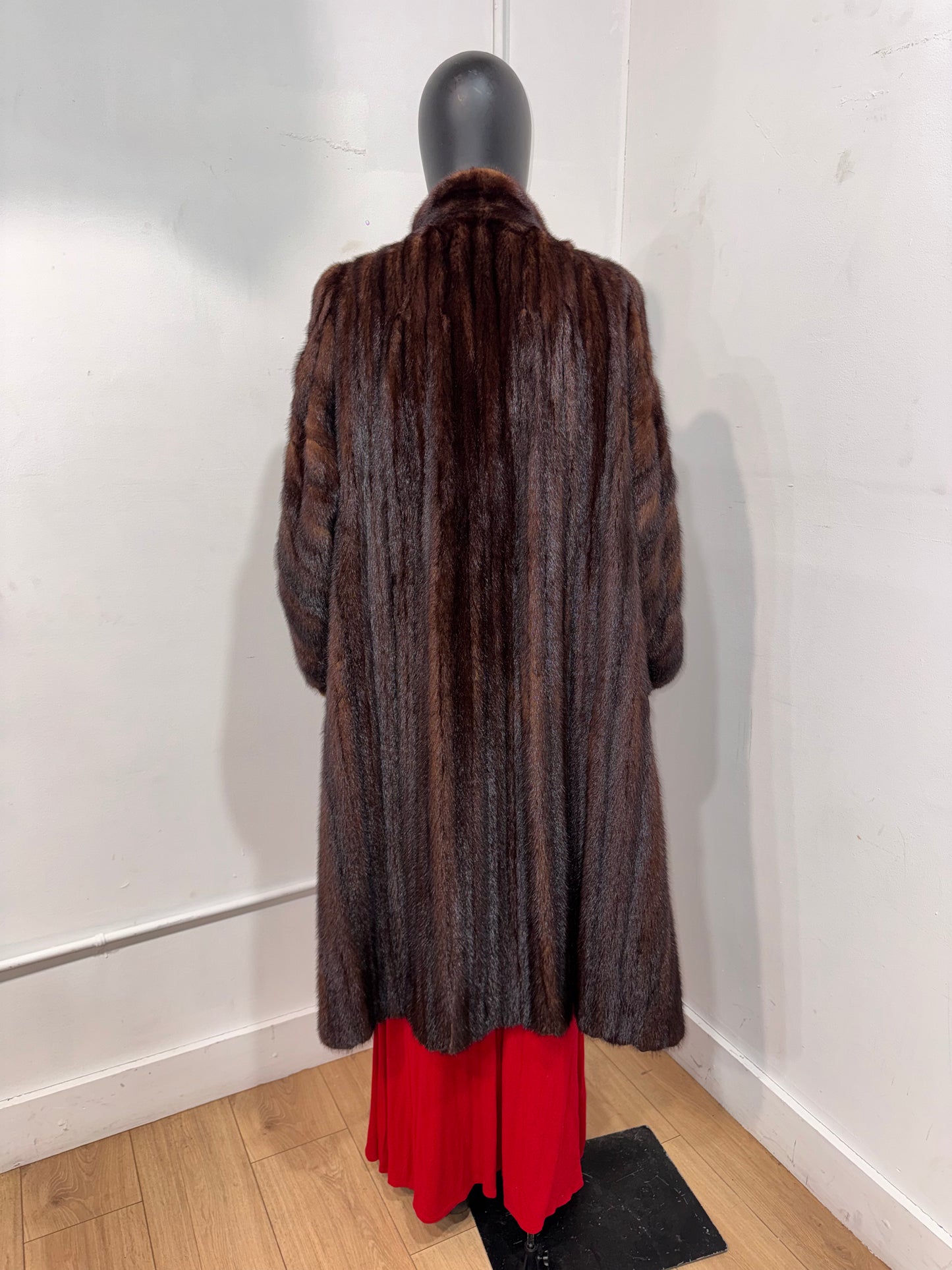 Vintage Brown Mink Fur w/ Shoulder Pads