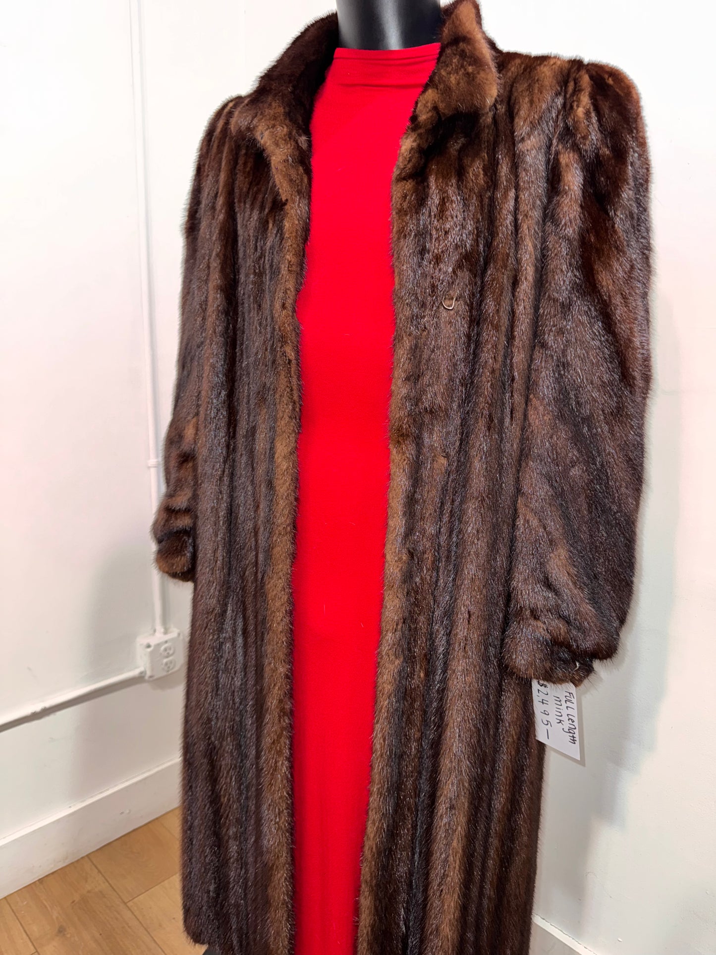Vintage Brown Mink Fur w/ Shoulder Pads