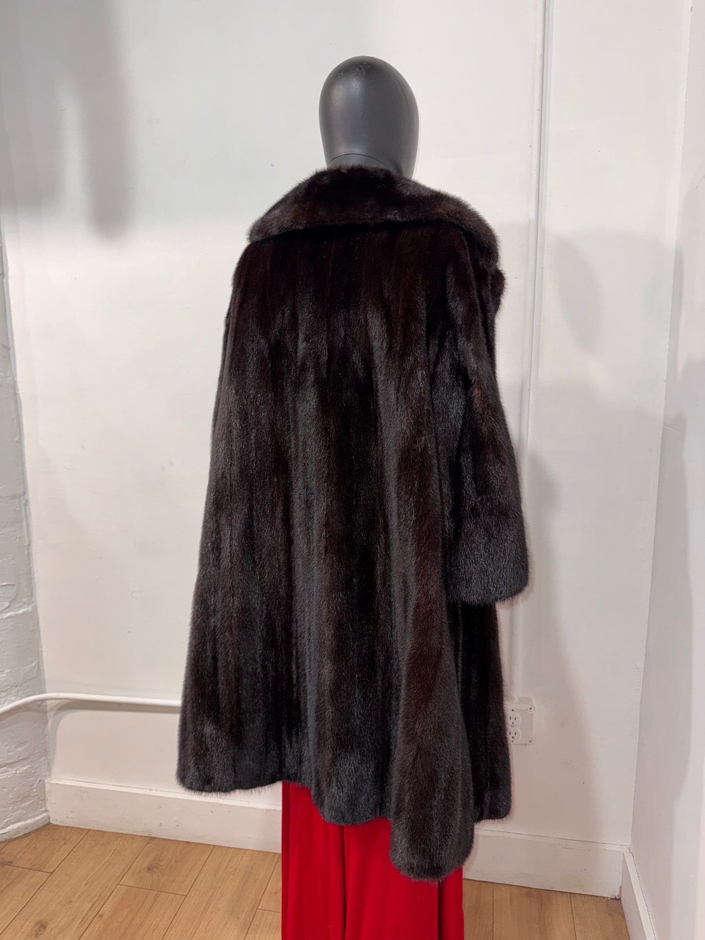Vintage Dark Brown Mink Fur